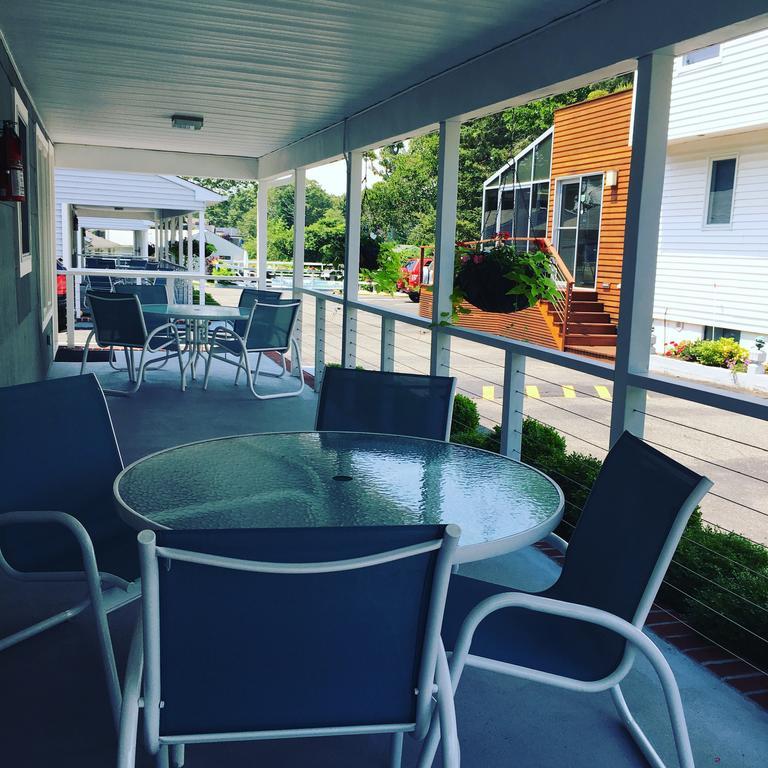 The Drake Inn Hampton Bays Dış mekan fotoğraf